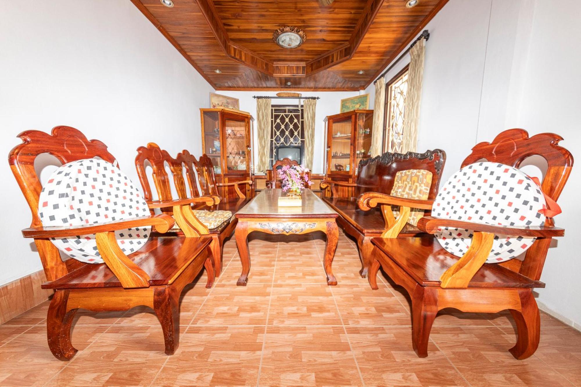 Nirasim Villa Luang Prabang Exterior foto